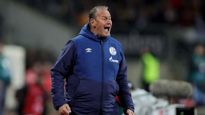 Borussia Dortmund vs Schalke 04: Huub Stevens' Best Available Konigsblauen Lineup