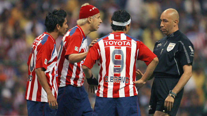 ​El 'Venado' Medina desacredita al actual tridente ofensivo de Chivas