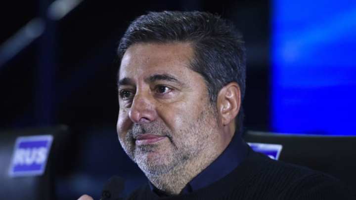 Angelici abrió la polémica en torno a la salida de Nández