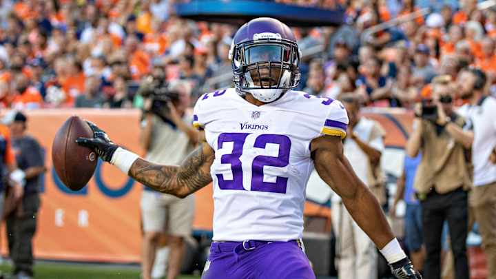 Vikings RB Roc Thomas Suspended Three Games for Substance Abuse Violation Vikings RB Roc Thomas Suspended Three Games for Substance Abuse Violation