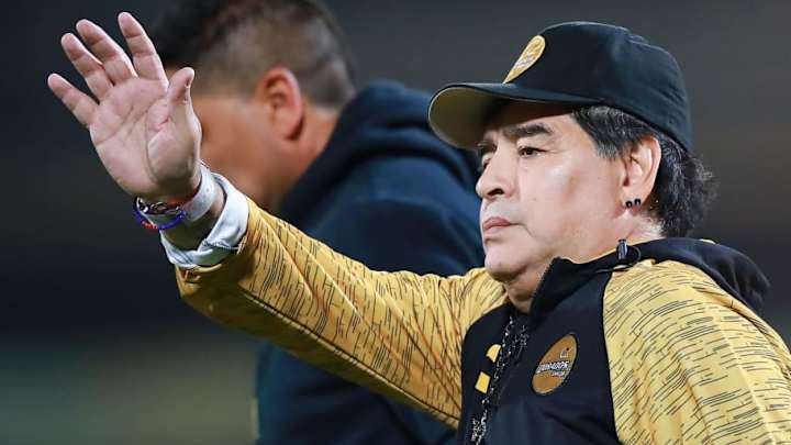 La respuesta de los seguidores de Maradona al video de la AFA para Messi La respuesta de los seguidores de Maradona al video de la AFA para Messi