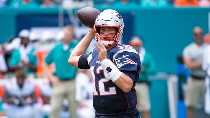 Tom Brady Limited in Practice With Calf Injury Ahead of Game vs. Jets