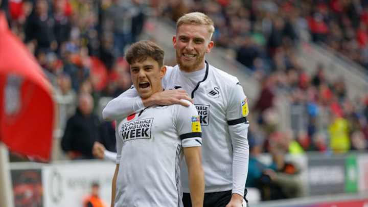 Leeds Continue to Battle for Swansea City's Daniel James as Bielsa Hands Over Hopeful £5m Offer