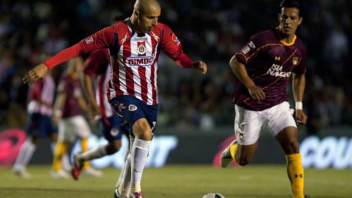 Afición 'trollea' en Wikipedia al 'Bofo' Bautista