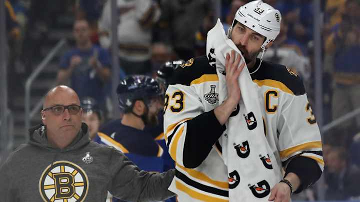 Bruins' Zdeno Chara in Lineup for Game 5 After Jaw Injury