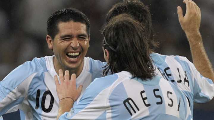 Juan Román Riquelme: “Sería maravilloso ver a Messi con la de Boca” Juan Román Riquelme: “Sería maravilloso ver a Messi con la de Boca”