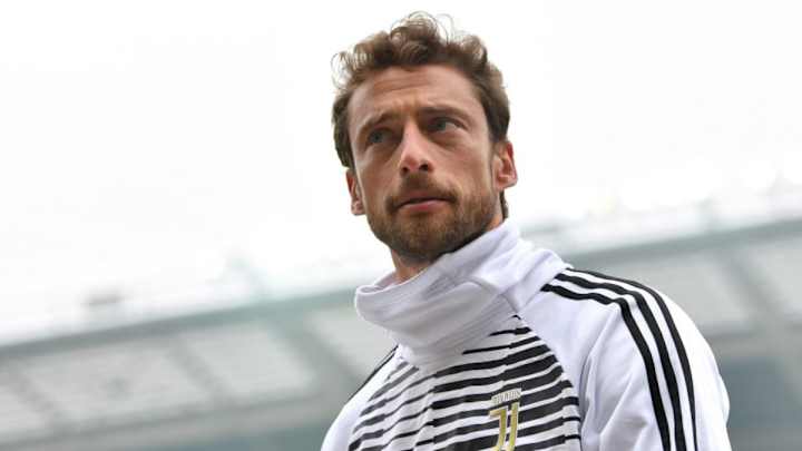 High-Profile Free Agents Available to Be Signed Outside of the Transfer Window