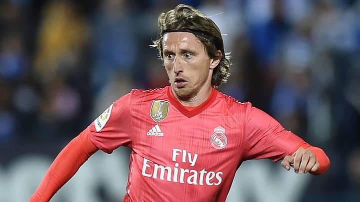 Report: Luka Modric to Sign Real Madrid Contract Extension Despite Rumored Exit Report: Luka Modric to Sign Real Madrid Contract Extension Despite Rumored Exit