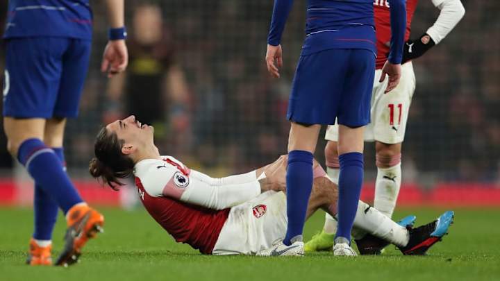 Laurent Koscielny Backs Hector Bellerin to Come Back Stronger After Season-Ending Injury