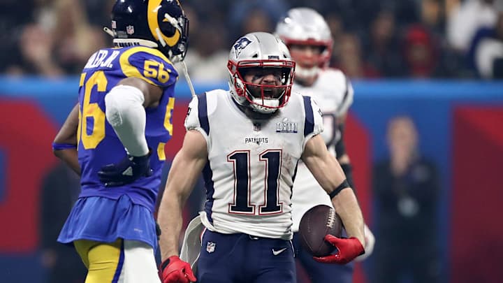 Report: Julian Edelman Recovering From Broken Thumb, Should be Ready For Week 1 Report: Julian Edelman Recovering From Broken Thumb, Should be Ready For Week 1