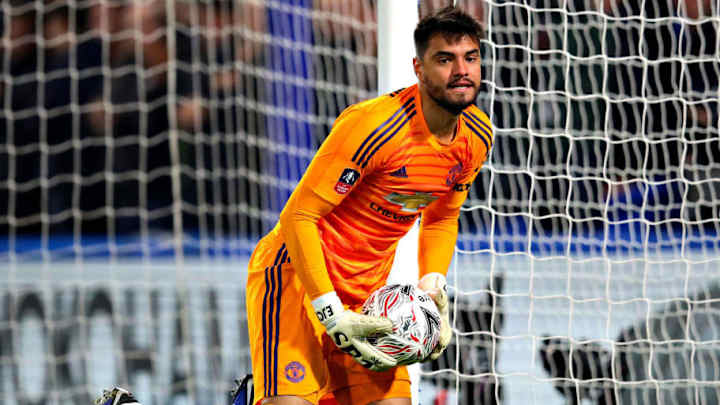 Vídeo | La espectacular doble atajada de Sergio Romero
