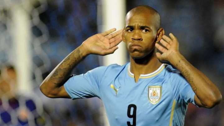 Diego Rolán sería el elegido para reforzar la delantera del América