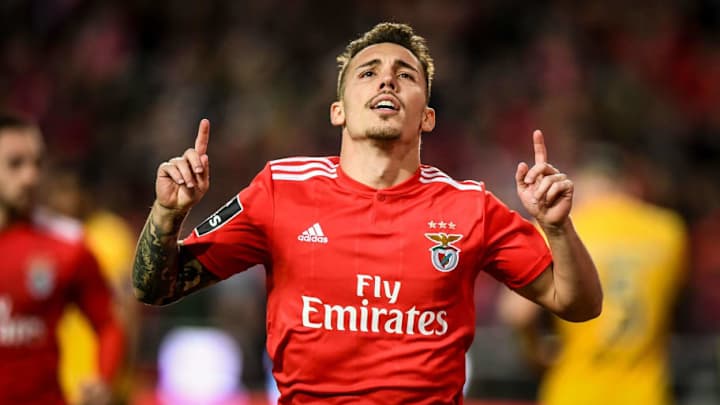 El Barcelona sacará provecho de la salida de Grimaldo del Benfica