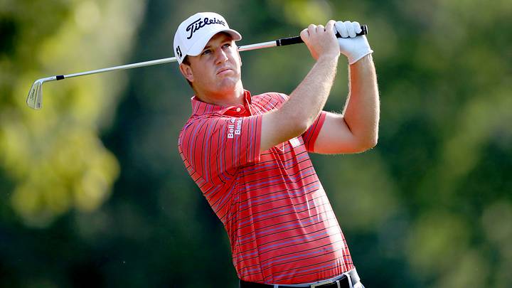 Tom Hoge Keeps Rolling, Takes Lead at Delayed Sanderson Farms Championship Tom Hoge Keeps Rolling, Takes Lead at Delayed Sanderson Farms Championship
