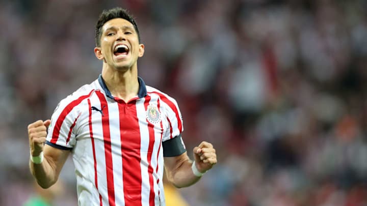 El 1x1 de Chivas en su victoria 2-1 sobre el superlíder León