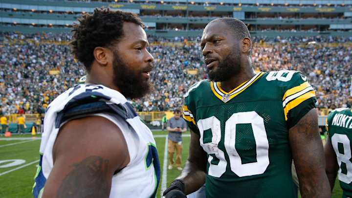 Report: Martellus Bennett Interested in Ending Retirement to Join Brother Michael on Patriots Report: Martellus Bennett Interested in Ending Retirement to Join Brother Michael on Patriots