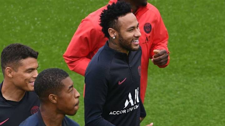 Expresidente el Santos revela que él es el responsable de que Neymar no haya fichado por el Madrid