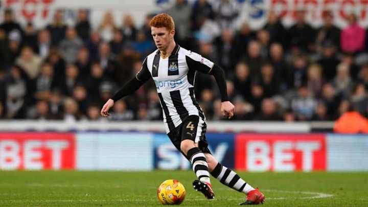 Jack Colback Set for Cut-Price Newcastle Exit in January as Contract Approaches Expiry