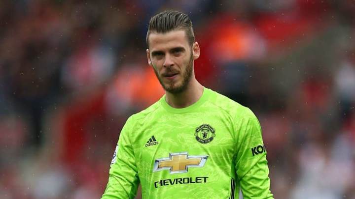 Manchester United Step Up Search for Goalkeepers as David de Gear Contract Standoff Continues