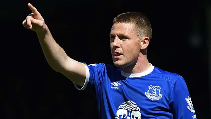 Crystal Palace Table Opening Offer for Everton Outcast James McCarthy