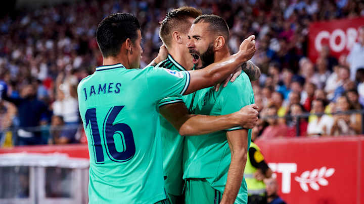 Benzema Scores Winner Against Sevilla, Puts Real Madrid in Second Place in La Liga