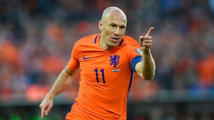 El FC Tokio le habría hecho una oferta a Arjen Robben