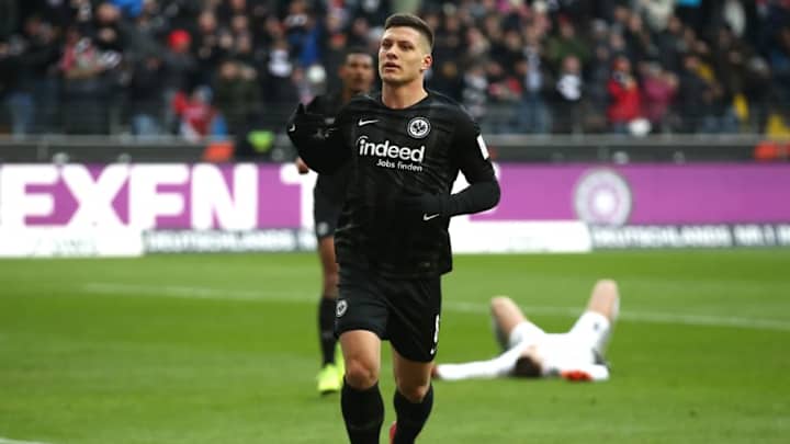 Medios alemanes informan de un acuerdo entre Jovic y el FC Barcelona
