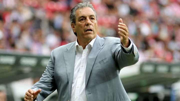 Tomás Boy considera que Gignac le debe una disculpa