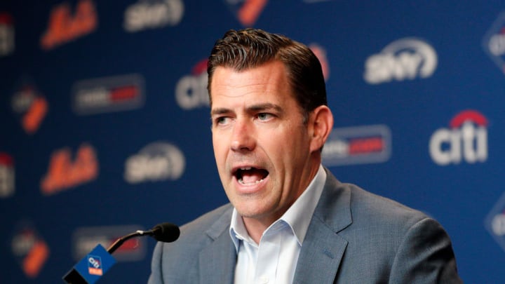 Report: Mets' Front Office Dictating In-Game Moves