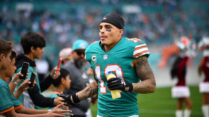 Dolphins WR Kenny Stills Received Death Threats After Criticism of Owner
