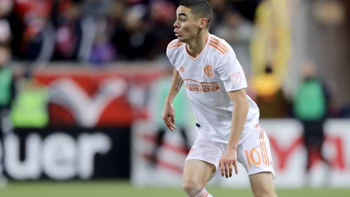 Miguel Almirón es pretendido por el Newcastle de la Premier League Miguel Almirón es pretendido por el Newcastle de la Premier League