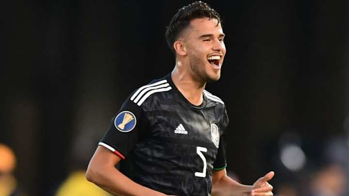 Diego Reyes: Entre el amor a la camiseta y el dinero