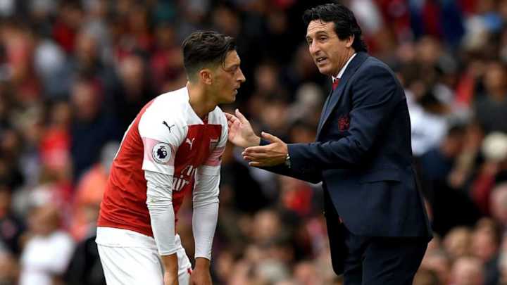 Unai Emery Insists 'Team Player' Mesut Ozil Will Play a Vital Role in UCL Qualification Race Unai Emery Insists 'Team Player' Mesut Ozil Will Play a Vital Role in UCL Qualification Race
