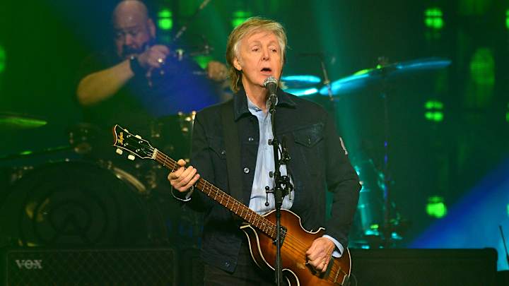 Packers Made Paul McCartney a Shareholder at His Lambeau Field Concert