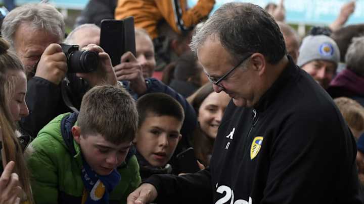 TE AMAMOS, LOCO | Marcelo Bielsa demostró que el Fair Play vale más que cualquier resultado TE AMAMOS, LOCO | Marcelo Bielsa demostró que el Fair Play vale más que cualquier resultado
