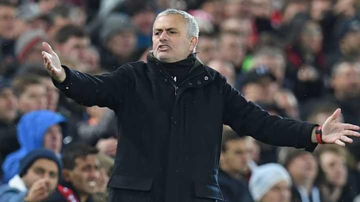 Mourinho se rinde ante Messi y pide el Balón de Oro para el argentino