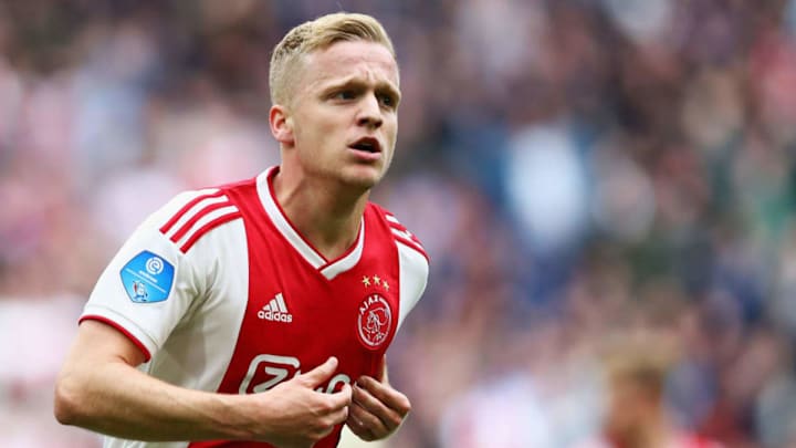 Donny van de Beek Admits He's 'Flattered' By Barcelona Interest Ahead of Rumoured Ajax Exit