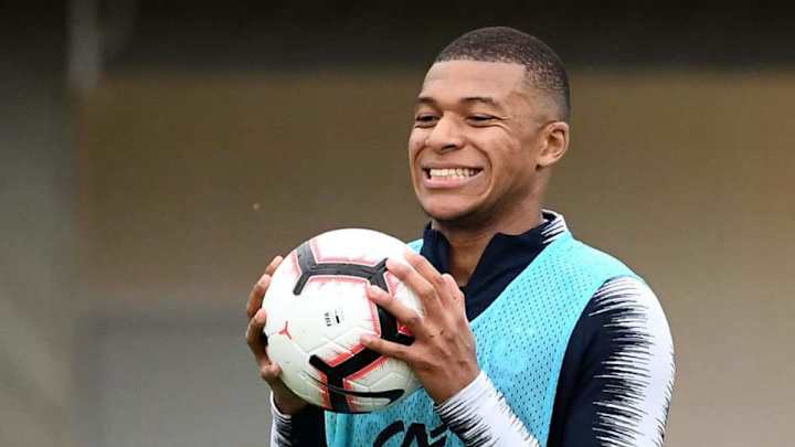 Newcastle Takeover: Picking a Completely Realistic Magpies Starting XI Under Rafa Benitez