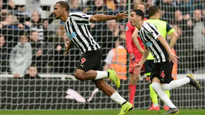 Former Newcastle Striker Micky Quinn Urges Magpies to Sign Salomon Rondon in 'No-Brainer' Deal