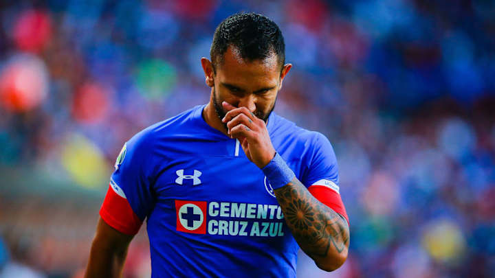 Ricardo Peláez habla sobre el futuro de Walter Montoya en Cruz Azul