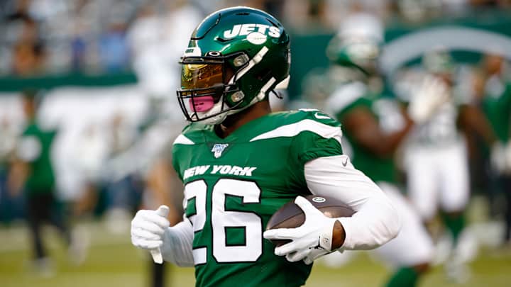 Le'Veon Bell, Sam Darnold Among the 10 Most Undervalued Players in Fantasy Football Le'Veon Bell, Sam Darnold Among the 10 Most Undervalued Players in Fantasy Football