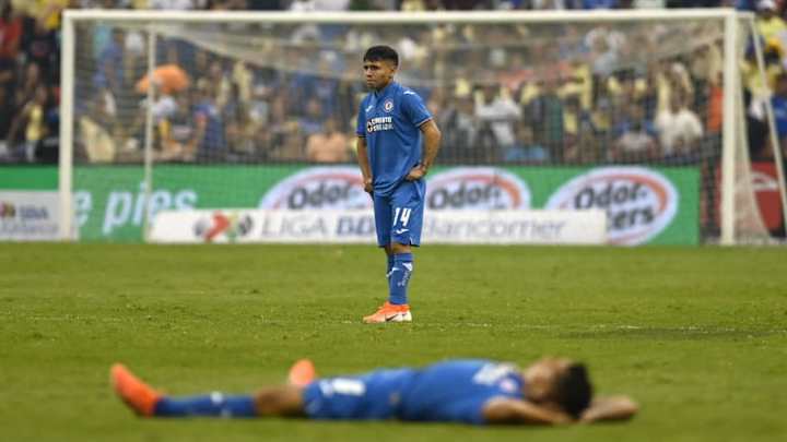 Los jugadores de Cruz Azul que pueden salir del equipo antes del 5 de septiembre