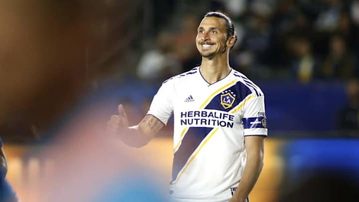 Zlatan Ibrahimovic's Agent Disputes Links to Boca Juniors Move