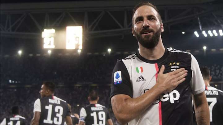 Juventus Considering New Contract Offer for Gonzalo Higuain After Impressing Under Maurizio Sarri