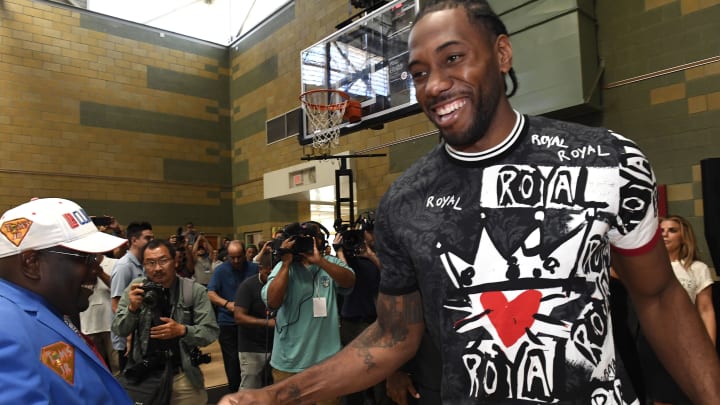 Kawhi Leonard Thanks Toronto Fans During Clippers Introductory Press Conference
