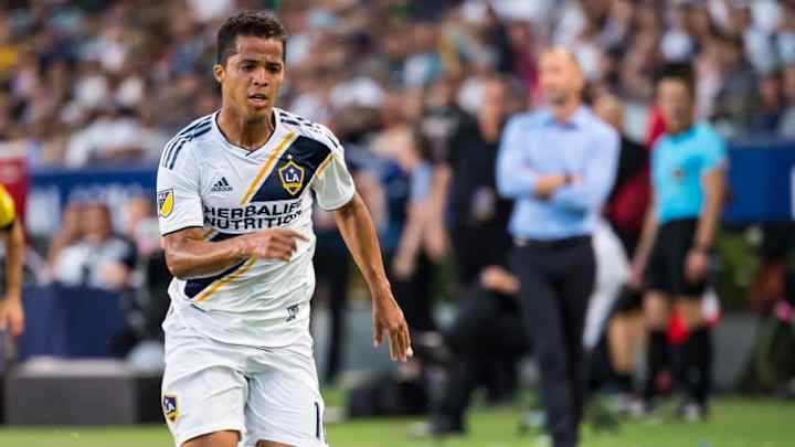 Giovani dos Santos recibió un sonoro abucheo por los fans del Galaxy