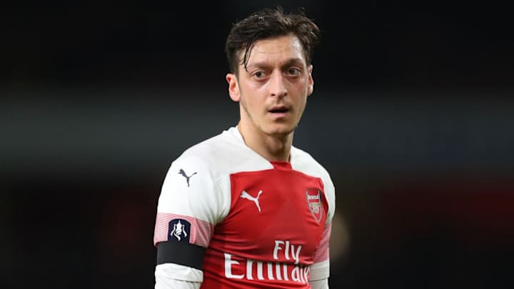 Mesut Ozil Takes Trip to Turkey to 'Clear His Head' as Uncertainty Over Arsenal Future Grows