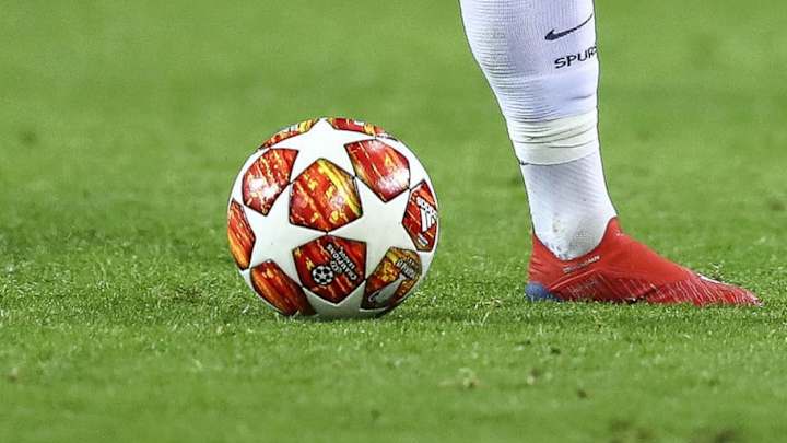 El jugador de la Premier League que todavía vive con sus padres