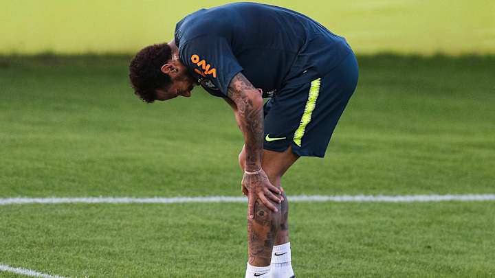 Neymar Leaves Brazil's Pre-Copa America Training With Knee Pain