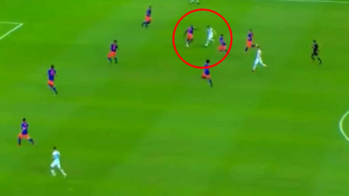 VÍDEO | La jugada de Lionel Messi ante Colombia que demuestra que en Argentina juega solo VÍDEO | La jugada de Lionel Messi ante Colombia que demuestra que en Argentina juega solo